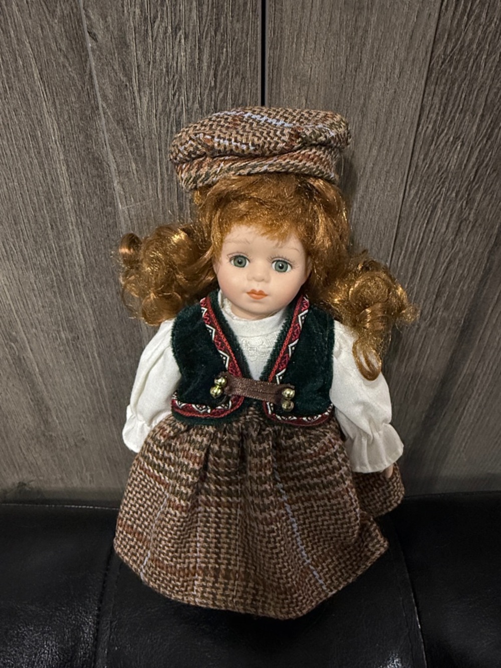 Vintage Barbara Lee Petite Wales Girl 8" Porcelain Collector's Doll 2000